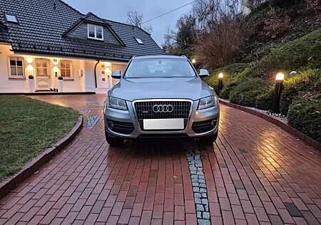 Audi Q5 2.0 TFSI 132kW quattro -