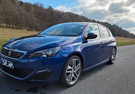 Peugeot 308 GT 205 - unfallfrei - 8-fach bereift