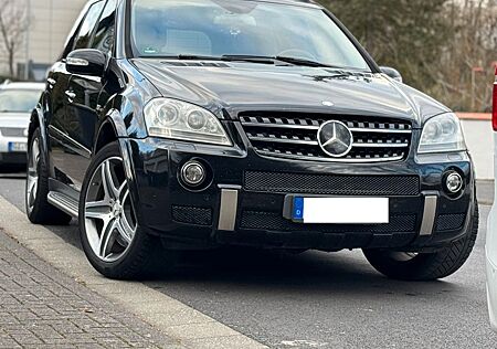 Mercedes-Benz ML 63 AMG 4MATIC AMG