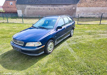 Volvo V40 1.8 - S