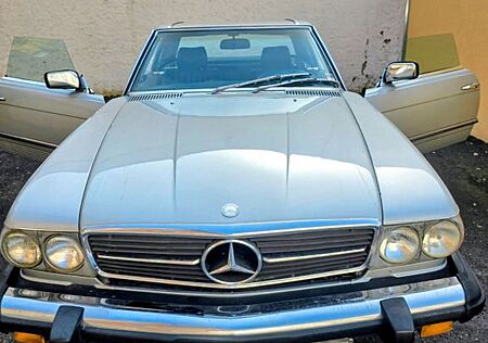 Mercedes-Benz 380 SL mit H-Zulassung