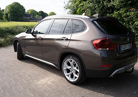BMW X1 xDrive20d xLine AHK