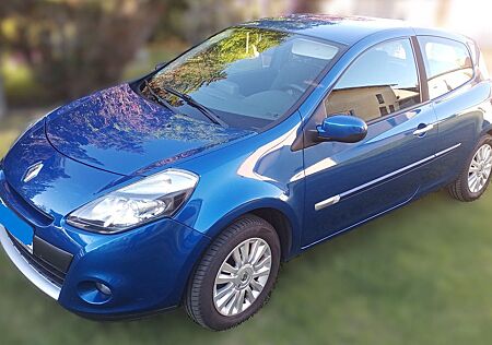 Renault Clio 3, TÜV 12/26, 1.Hand, Garagenwagen