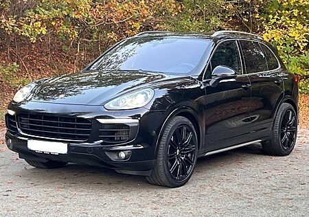 Porsche Cayenne S Diesel V8 Top Zustand