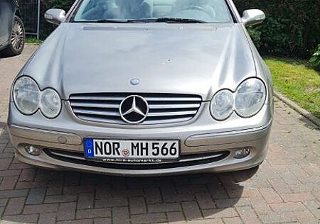 Mercedes-Benz 240