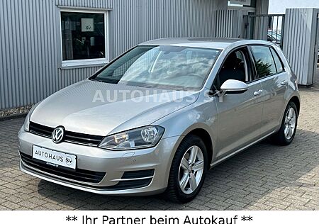 VW Golf Volkswagen VII Lim. Comfortline BMT **NAVI-PDC-SHZ-**