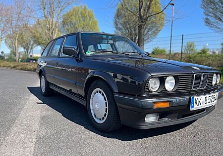 BMW 325i e30 Touring