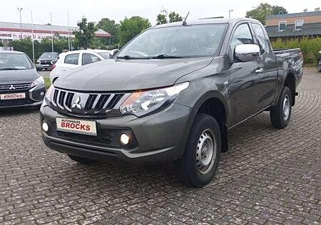 Mitsubishi L200 Basis Club Cab 4WD AHK+Wanne