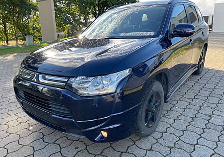 Mitsubishi Outlander Invite ClearTec 2WD