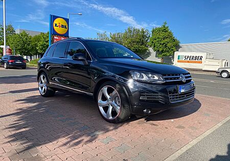 VW Touareg Volkswagen 3.0 V6 TDI 7P / MTM / 22 Zoll