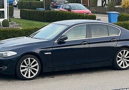 BMW 520d -