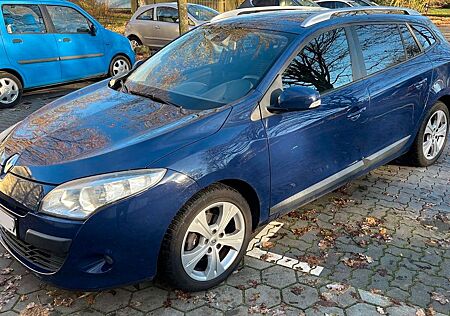 Renault Megane Grandtour Dynamique 1.6 16V 110 PS Kombi