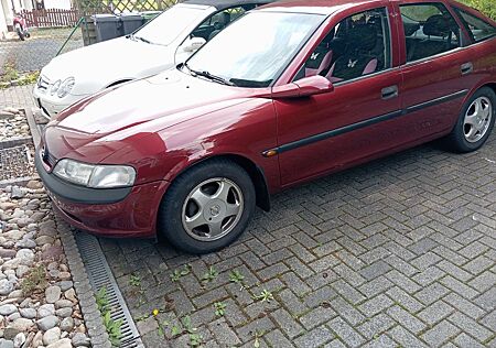 Opel Vectra 1.6 16V CD CD