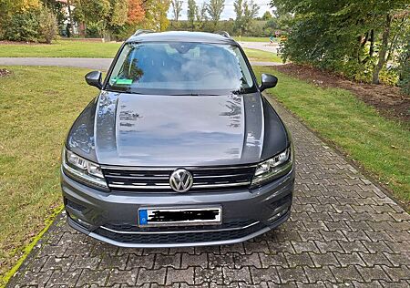 VW Tiguan Volkswagen 2.0 TDI SCR DSG 4MOTION Highline Highline