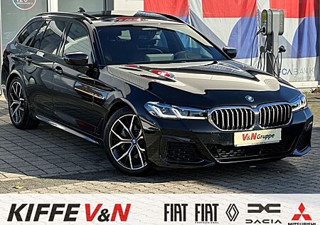 BMW 530 eT M SPORT INTEGRAL PANO DAP LASER HUD AHK