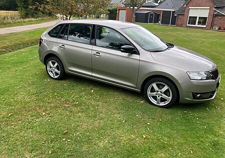 Skoda Rapid 1.0 TSI 81kW Ambition Spaceback Ambition