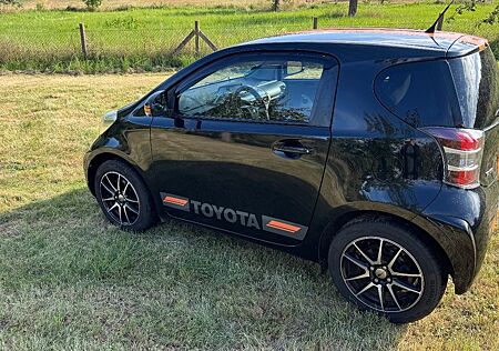 Toyota iQ 1,0-l-VVT-i -