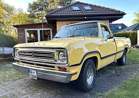 Dodge D100 Adventurer SE 6.6L V8 Big Block