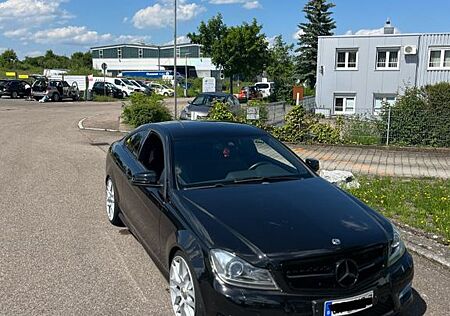 Mercedes-Benz C 200 Coupé -