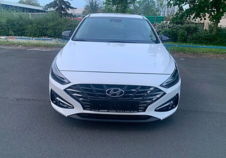 Hyundai i30 Intro Edition Mild-Hybrid