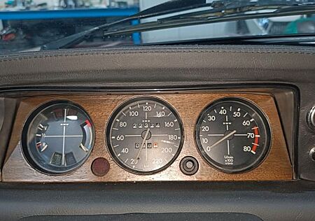 BMW 2002ti 1975