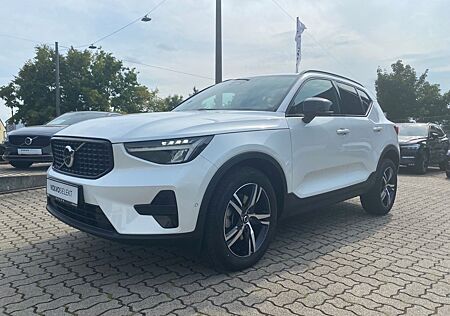 Volvo XC 40 XC40 Plus Dark B3 EU6d 360° Kamera Standheizung