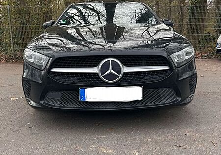 Mercedes-Benz A 180 - Automatik