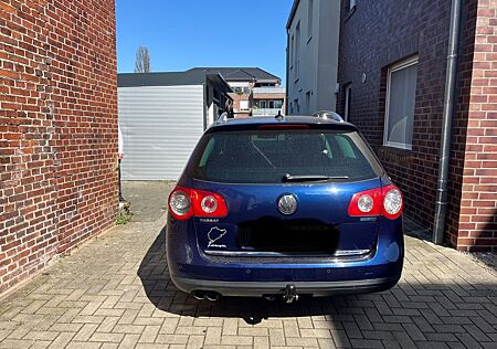 VW Passat Volkswagen 2.0 TDI DPF DSG 125kW Individual Indi...