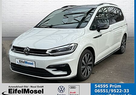 VW Touran Volkswagen Highline 2.0 l TDI DSG AHK ACC Rear View