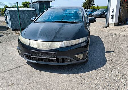 Honda Civic Lim. 5-trg. 1.4 Sport TÜV 10,26