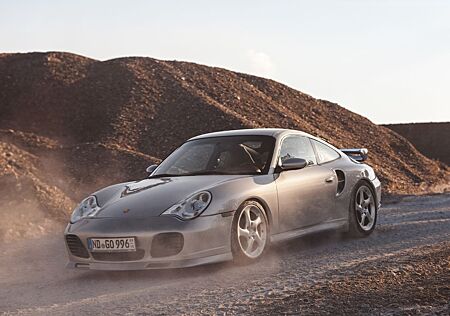 Porsche 996 Turbo Coupé Turbo