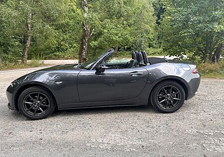 Mazda MX-5 1.5 SKYACTIV-G 131 Exclusive-Line