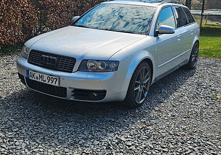 Audi S4 4.2 quattro