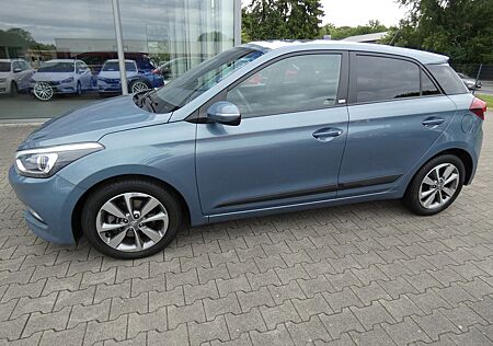 Hyundai i20 blue Passion*2HAND*RFK*PDC*SHZ*KLIMA*ALU*5-T