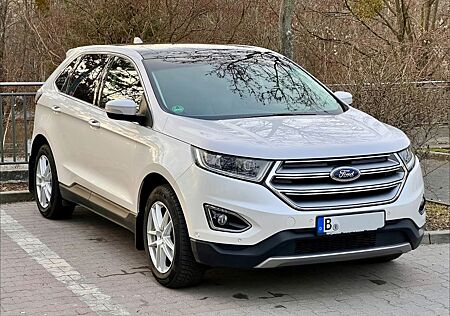 Ford Edge 2,0 l TDCi Bi-Turbo Panoramadacho 4x4 P-Sh ...