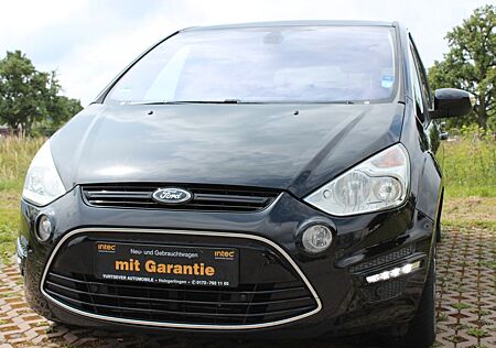 Ford S-Max Titanium*SITZHEIZ*TEMPO*ALU*PDC*EFH