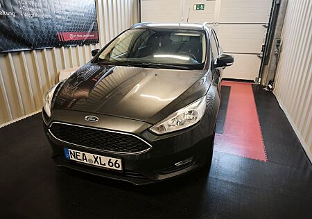 Ford Focus 1,5 TDCi 88kW Turnier TOP Zustand