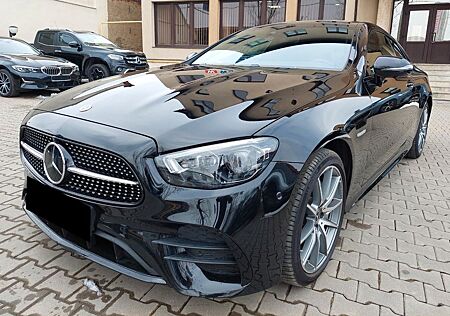 Mercedes-Benz E 300 Coupe d 4Matic AMG/Pano Hybrid
