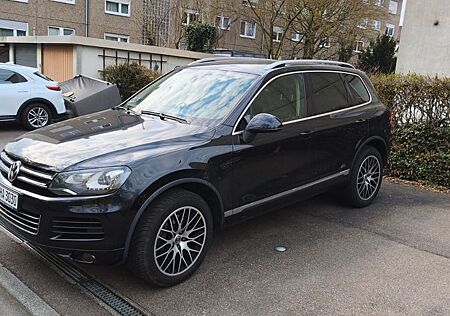 VW Touareg Volkswagen 4.2 V8 TDI Tiptronic Exclusive Exclusive