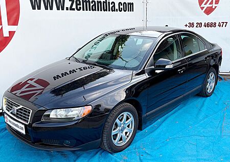 Volvo S80 Lim. D5 Kinetic/1.HAND/77.000 KM