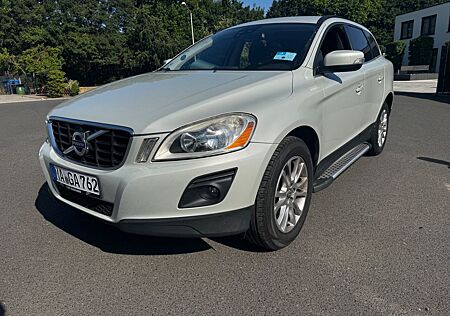 Volvo XC 60 XC60 2.4D DRIVe -