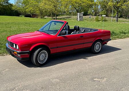 BMW 320i E30 Cabrio