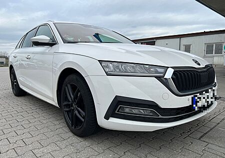Skoda Octavia Combi First Edition