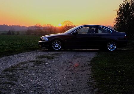 BMW 320Ci -