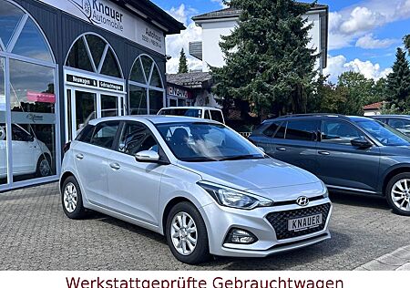 Hyundai i20 Select*KAMERA*NAVI*SITZHEIZ*PDC*