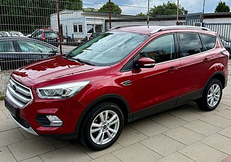 Ford Kuga Trend/ Top Ausstattung!