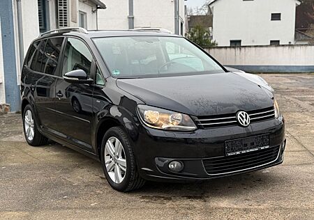 VW Touran Volkswagen 1.6TDI Match BMT*Leder-Navi-PANO-Tempomat
