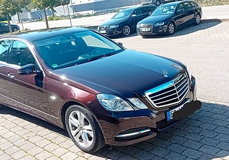 Mercedes-Benz E 200 BlueEFFICIENCY AVANTGARDE AVANTGARDE