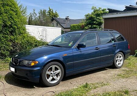 BMW 318i touring - AHK