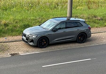 Audi e-tron S quattro S